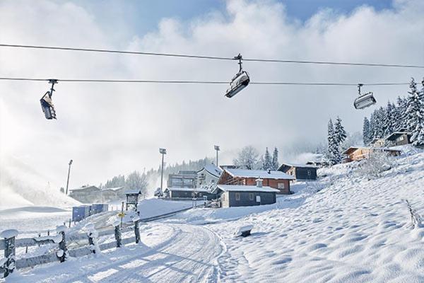 Feriendorf Oberhof Flachau Exterior photo